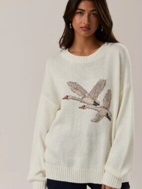 Long Sleeve Crew Neck Swan Graphic Sweater
